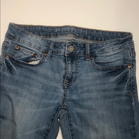 Light Wash Jeggings - Picture 3 of 6